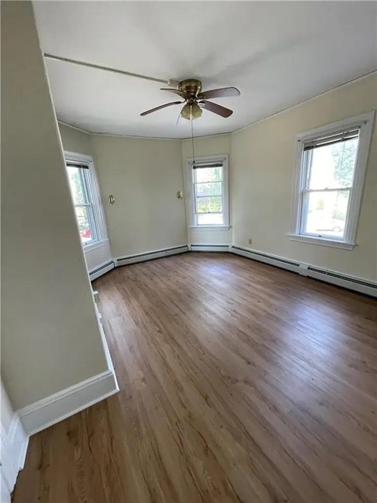 115 Keene Street Providence RI 02906