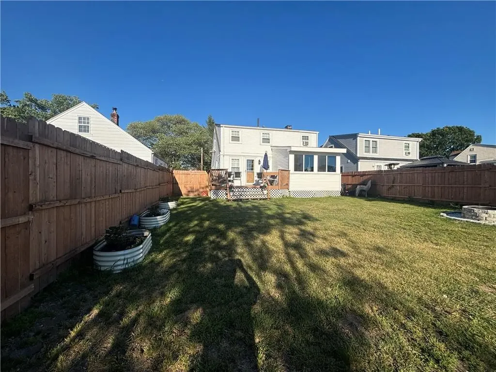 111 Lakeside Avenue Cranston RI 02910