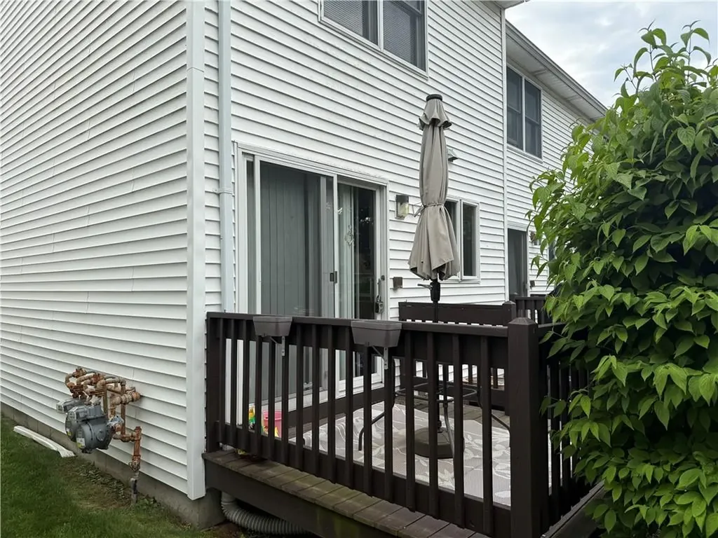 22 Iris Lane North Providence RI 02911