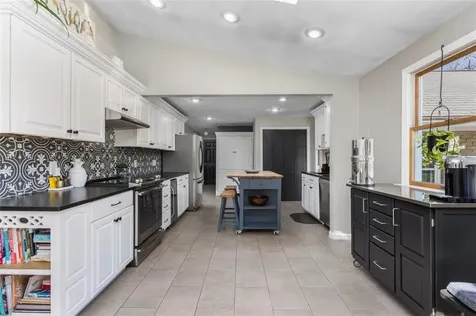 50 Fairview Avenue West Warwick RI 02893