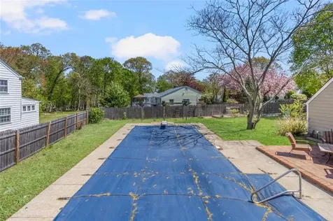 50 Fairview Avenue West Warwick RI 02893