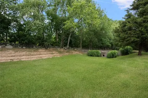 50 Seal Island Road Bristol RI 02809