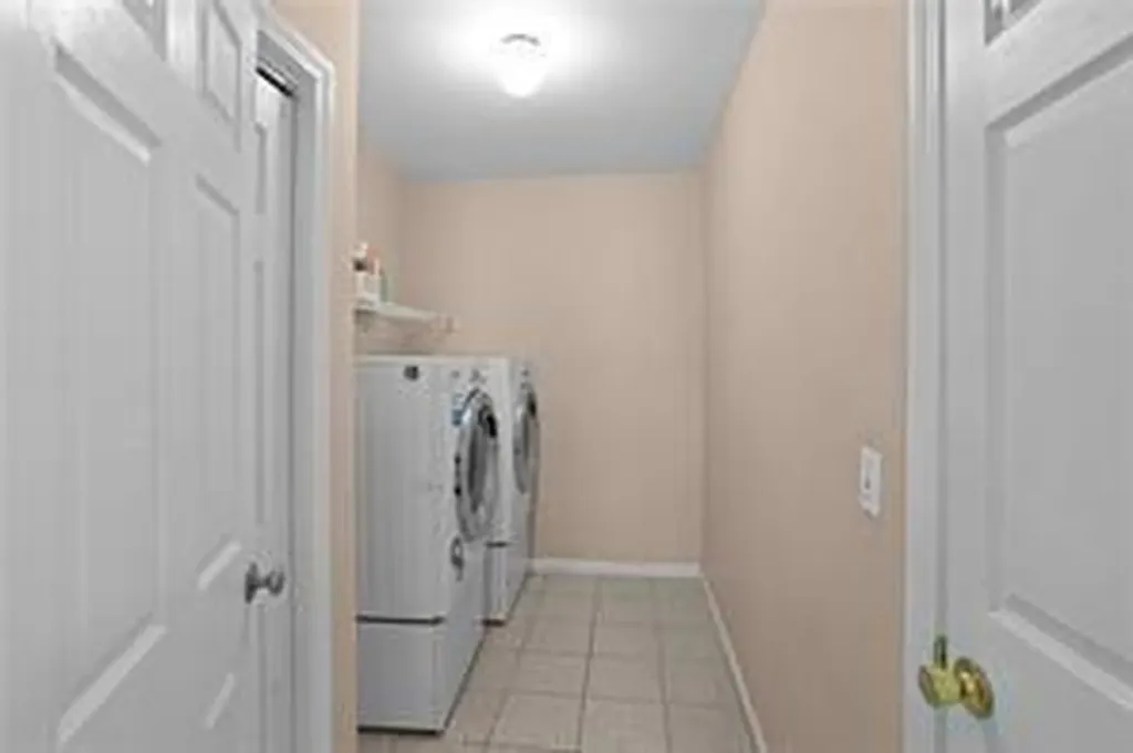 18 Quail Ridge Road Cranston RI 02921
