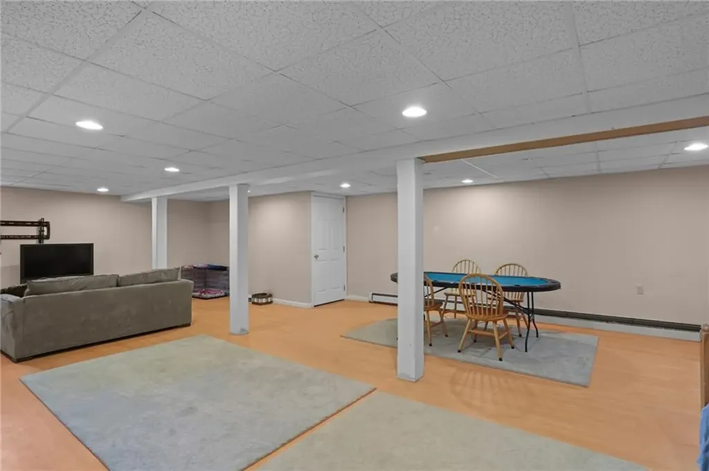 18 Quail Ridge Road Cranston RI 02921