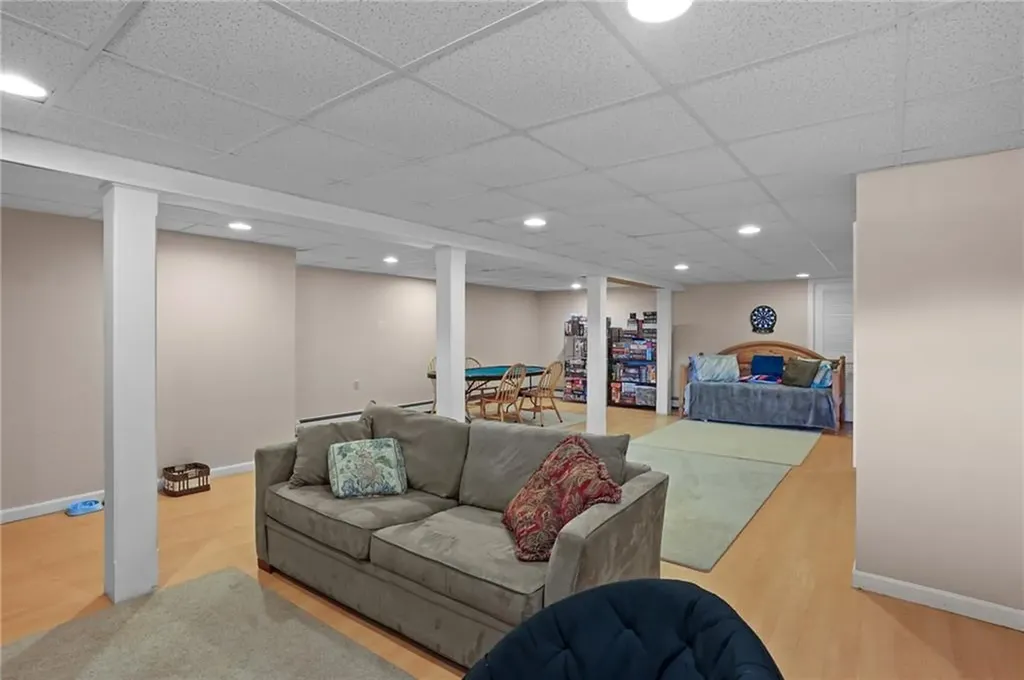 18 Quail Ridge Road Cranston RI 02921
