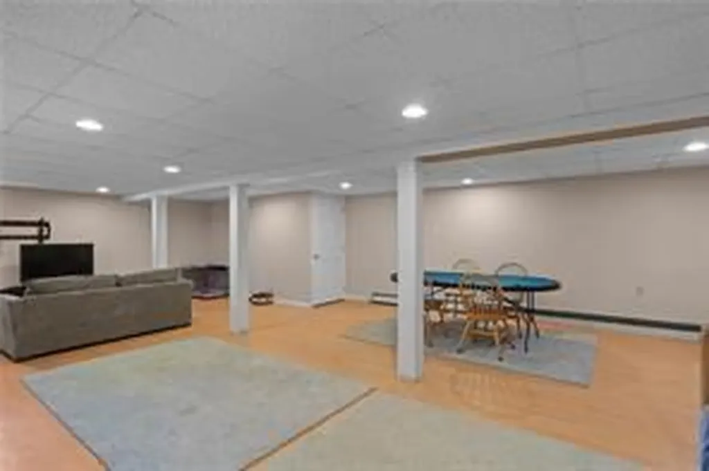 18 Quail Ridge Road Cranston RI 02921