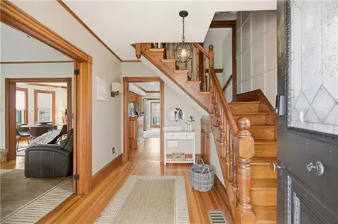 23 Clinton Street Newport RI 02840