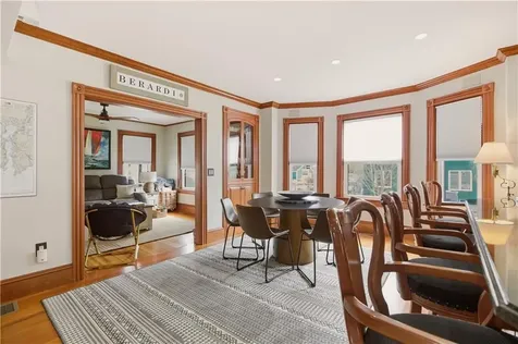 23 Clinton Street Newport RI 02840