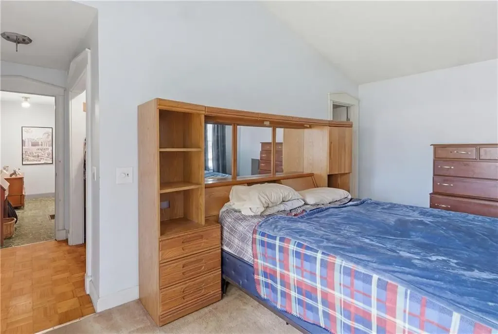 351 Maple Street Warwick RI 02888