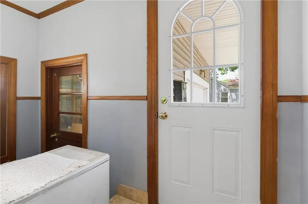 351 Maple Street Warwick RI 02888