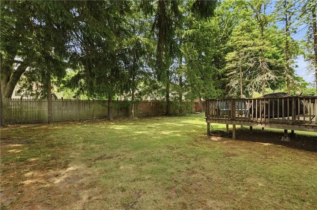 351 Maple Street Warwick RI 02888