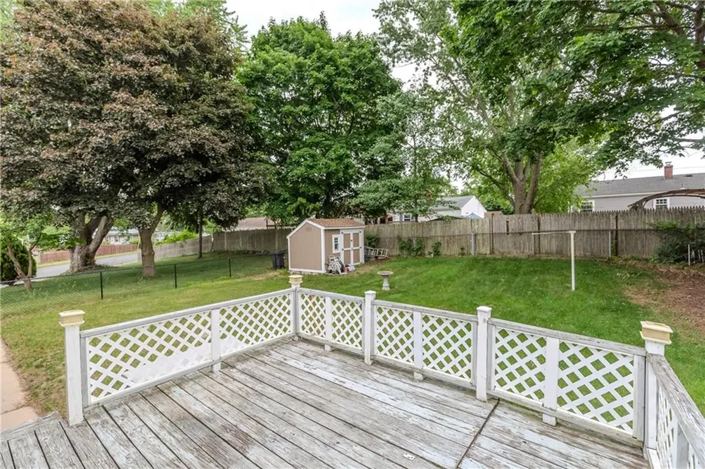 1 Laurie Avenue Coventry RI 02816
