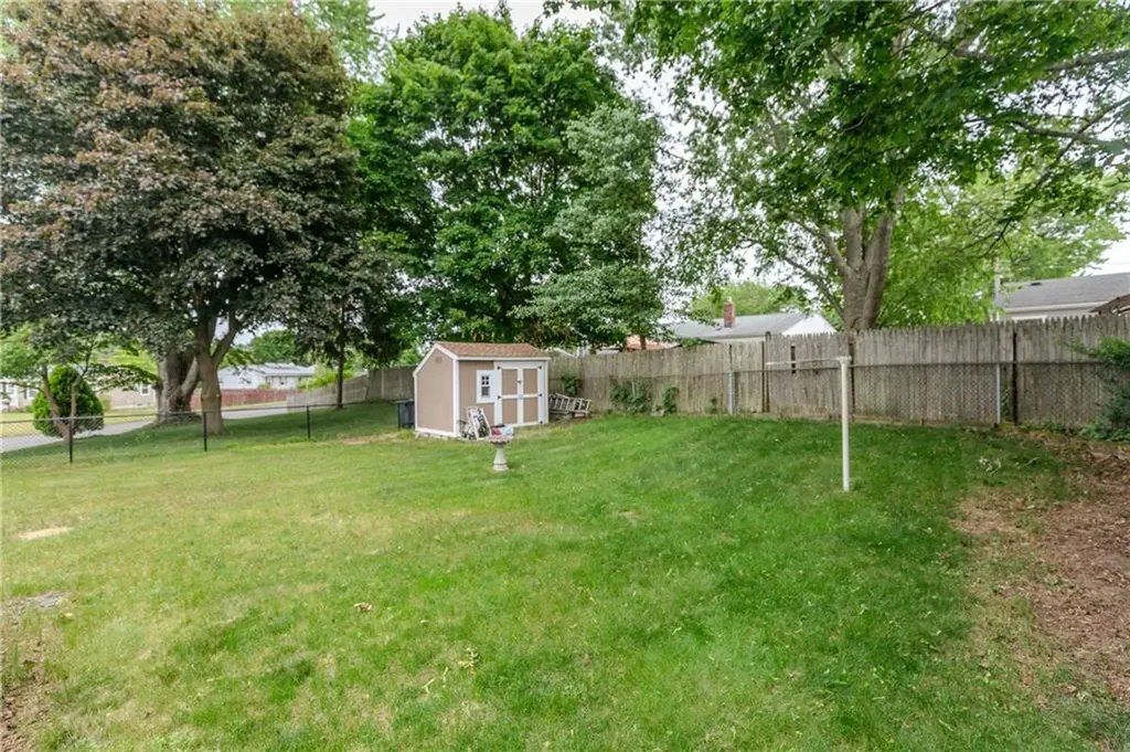 1 Laurie Avenue Coventry RI 02816