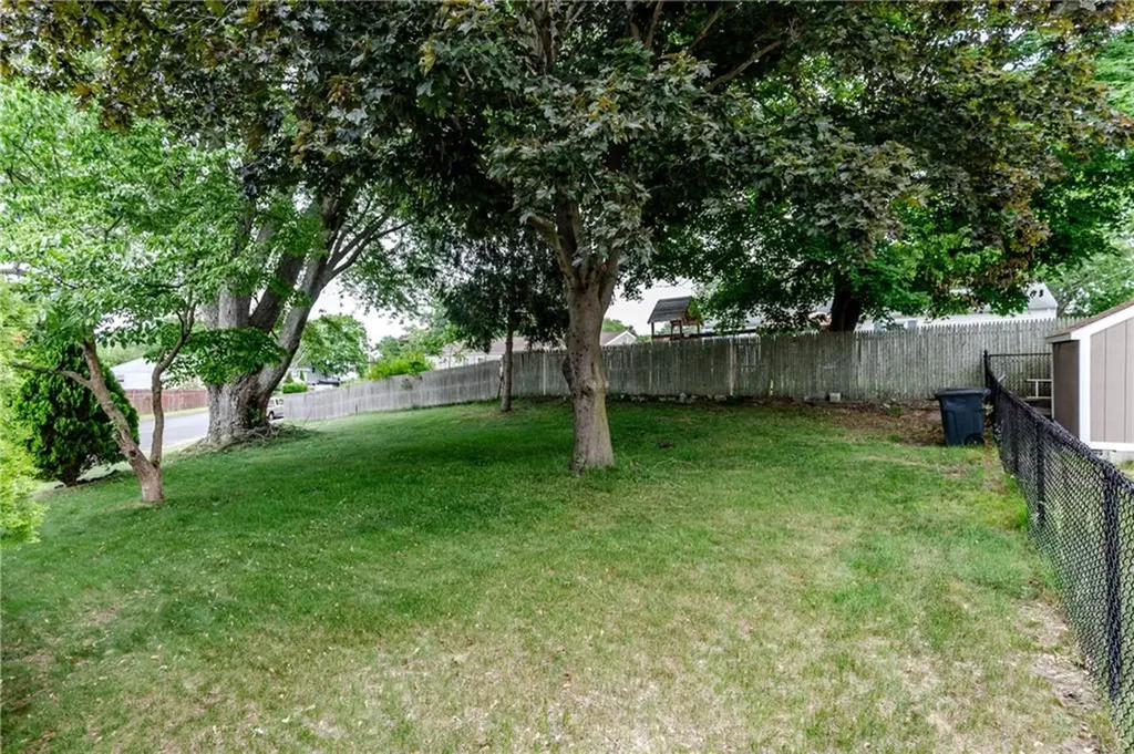 1 Laurie Avenue Coventry RI 02816