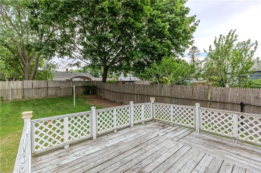 1 Laurie Avenue Coventry RI 02816