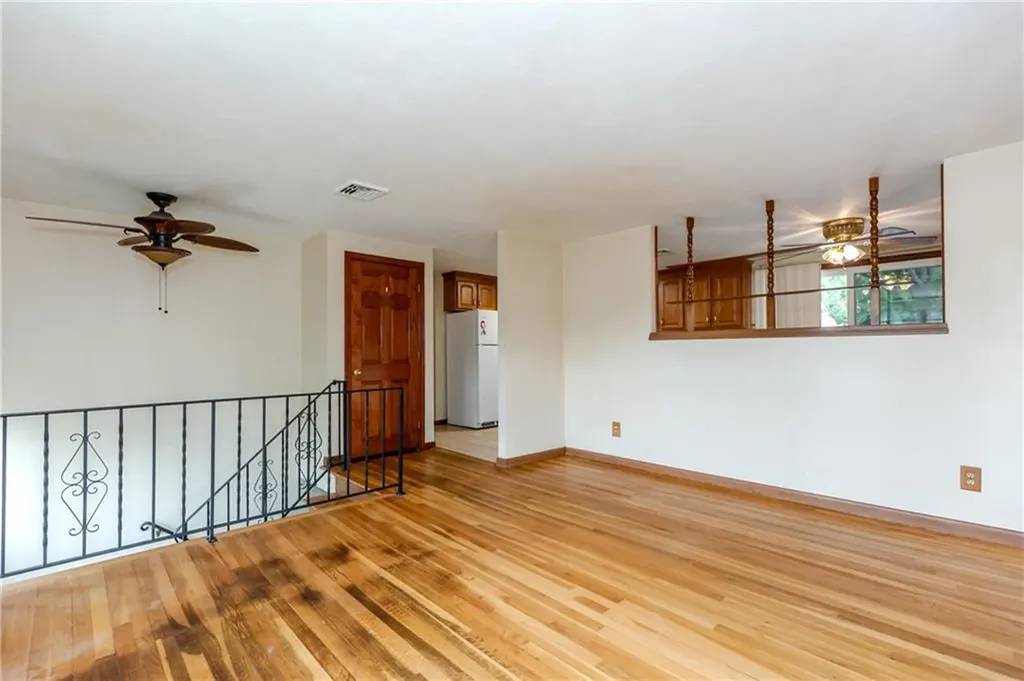 1 Laurie Avenue Coventry RI 02816