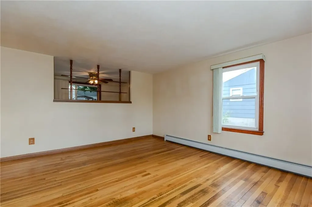 1 Laurie Avenue Coventry RI 02816