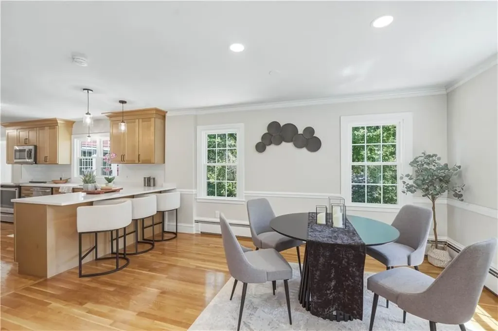 3 Sundale Road Cranston RI 02921