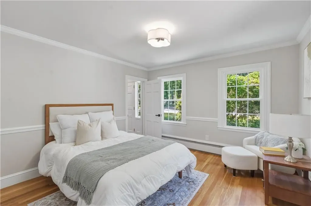 3 Sundale Road Cranston RI 02921