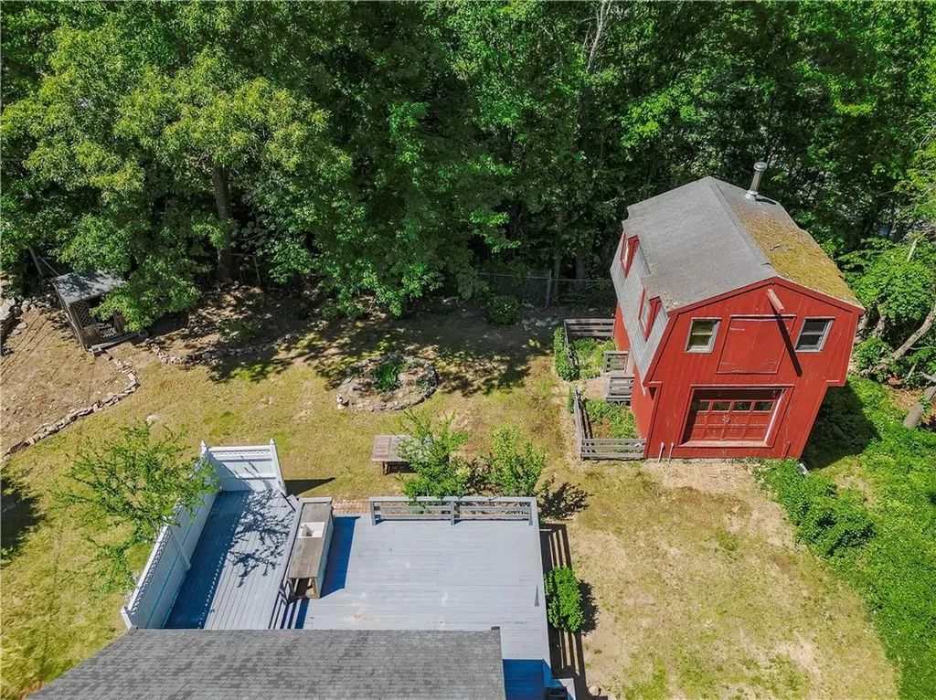 3 Sundale Road Cranston RI 02921