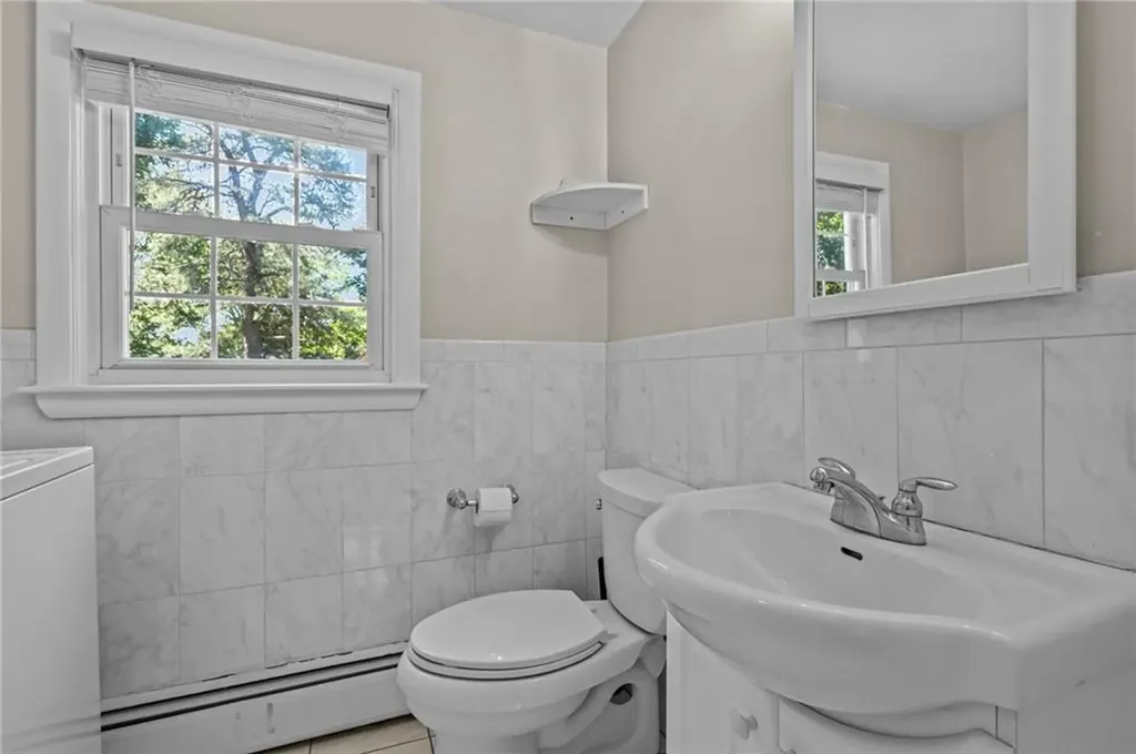 30 Thomas Leighton Boulevard Cumberland RI 02864