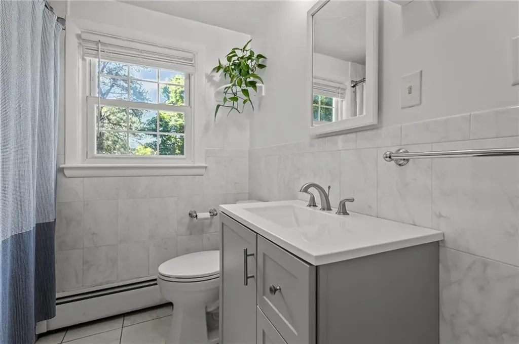 30 Thomas Leighton Boulevard Cumberland RI 02864