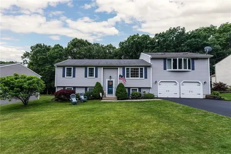 180 Mesa Drive North Kingstown RI 02852