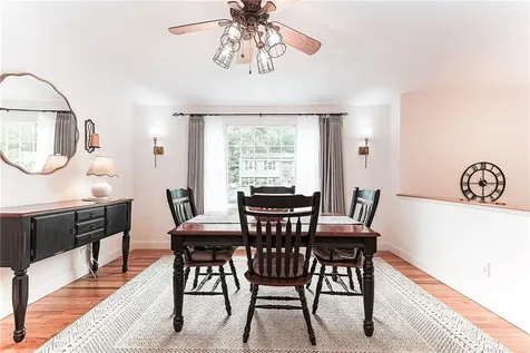 180 Mesa Drive North Kingstown RI 02852