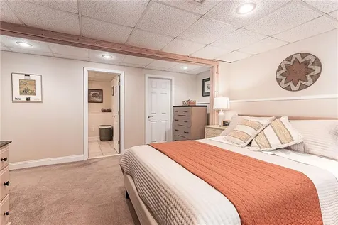 180 Mesa Drive North Kingstown RI 02852