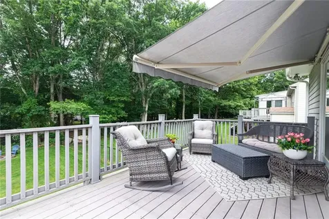 180 Mesa Drive North Kingstown RI 02852