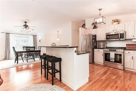 180 Mesa Drive North Kingstown RI 02852