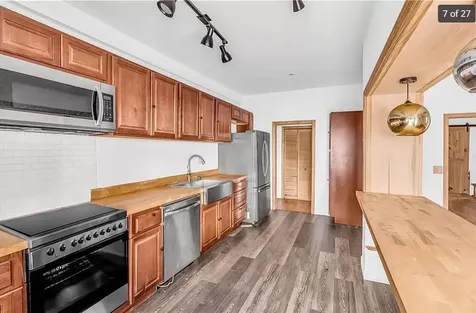 66 Penn Street Providence RI 02909