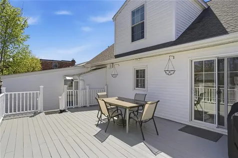 108 Hilton Avenue East Providence RI 02915