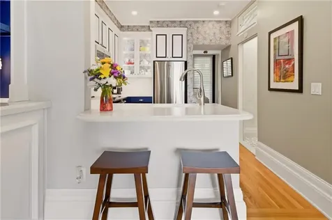 249 Hope Street Bristol RI 02809