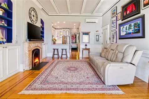 249 Hope Street Bristol RI 02809