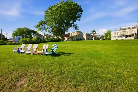249 Hope Street Bristol RI 02809