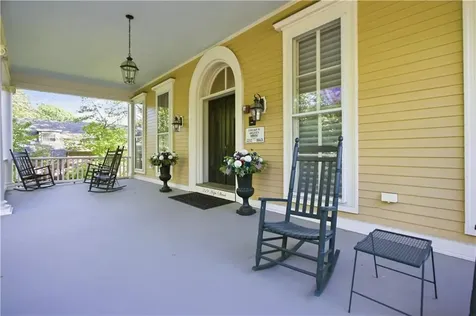 249 Hope Street Bristol RI 02809
