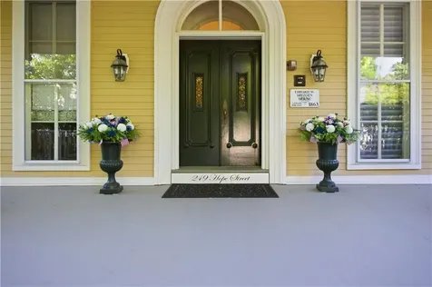 249 Hope Street Bristol RI 02809