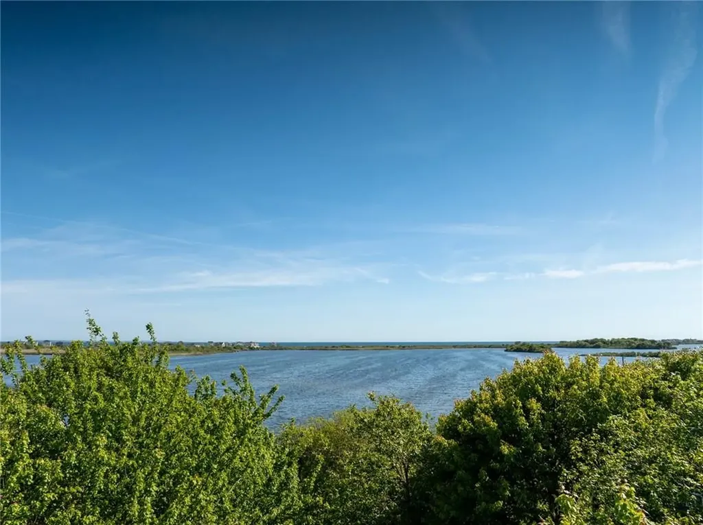 96 Wild Goose Road South Kingstown RI 02879