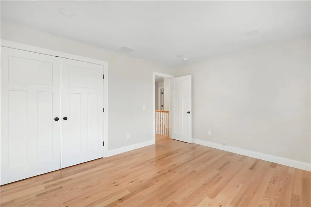 218 Second Street East Providence RI 02914