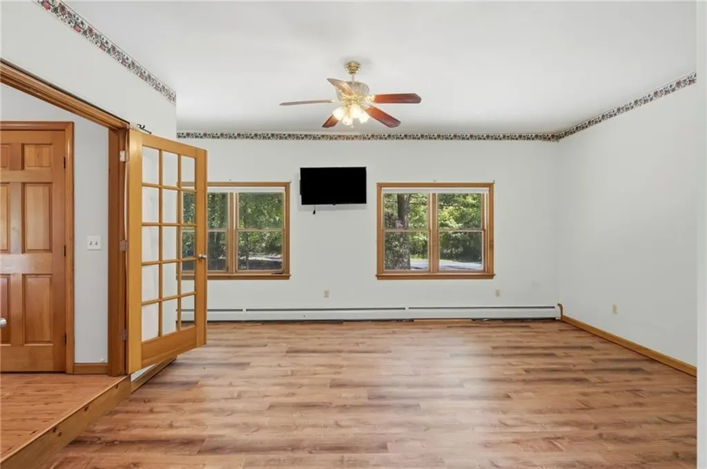 655 Saugatucket Road South Kingstown RI 02879