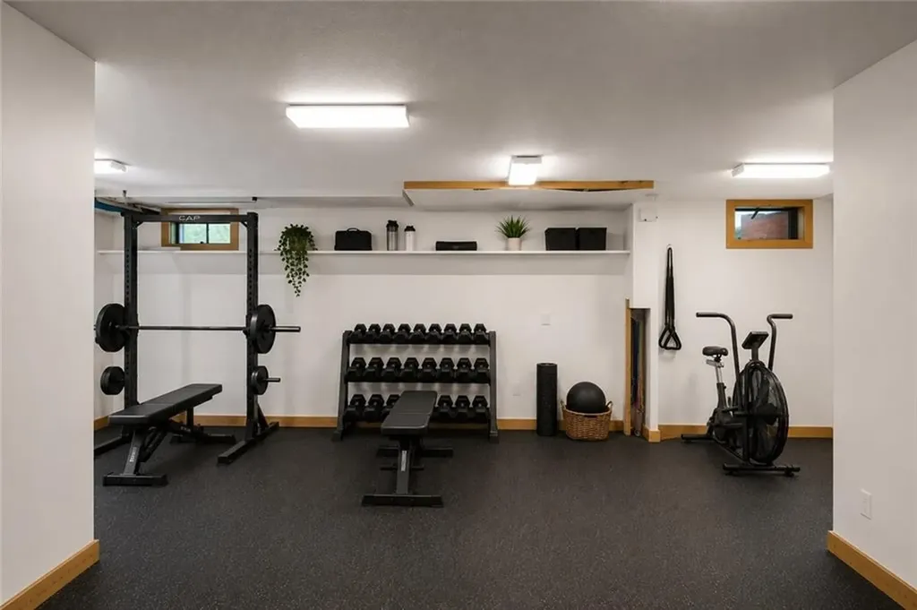 655 Saugatucket Road South Kingstown RI 02879