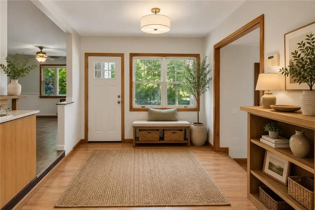 655 Saugatucket Road South Kingstown RI 02879