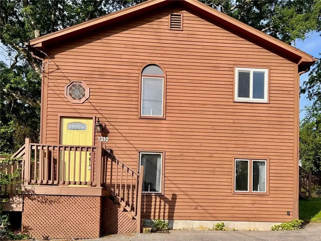1310 Douglas Avenue North Providence RI 02904