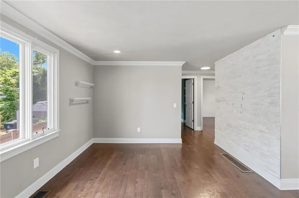 1310 Douglas Avenue North Providence RI 02904