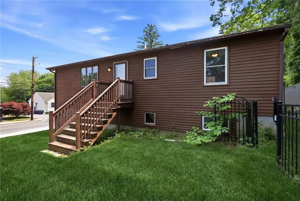 1310 Douglas Avenue North Providence RI 02904