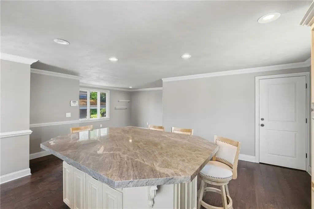 1310 Douglas Avenue North Providence RI 02904