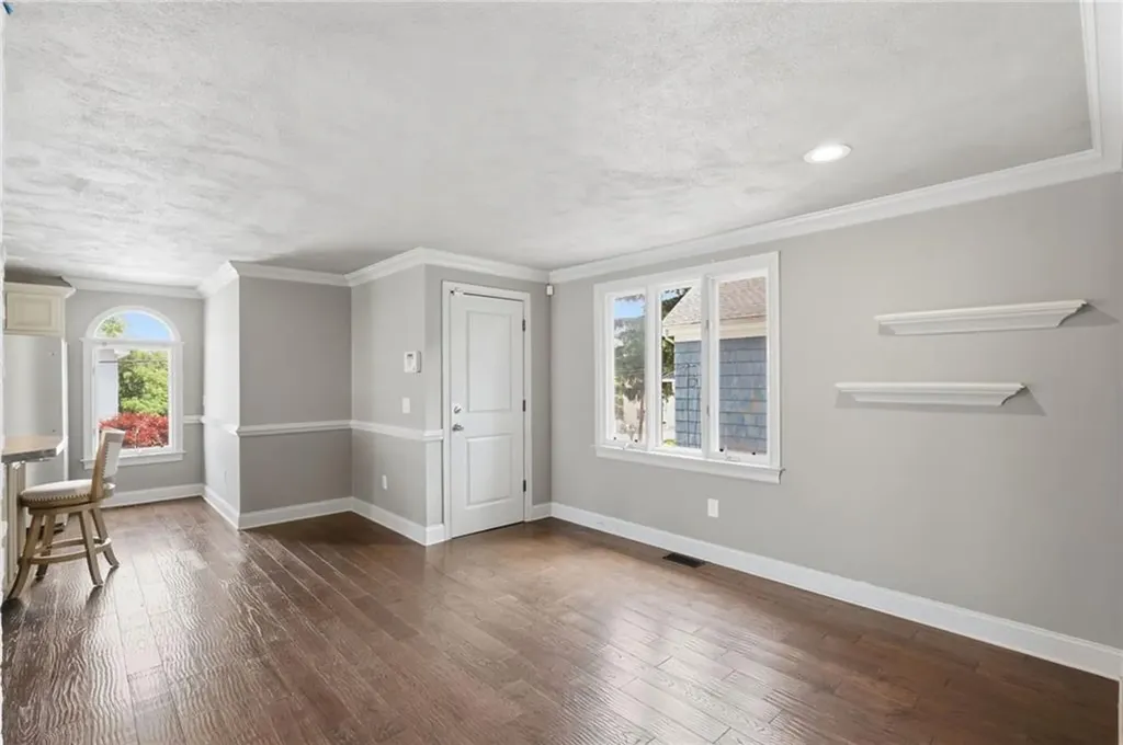 1310 Douglas Avenue North Providence RI 02904