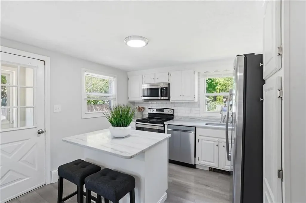 169 Cady Avenue Warwick RI 02889