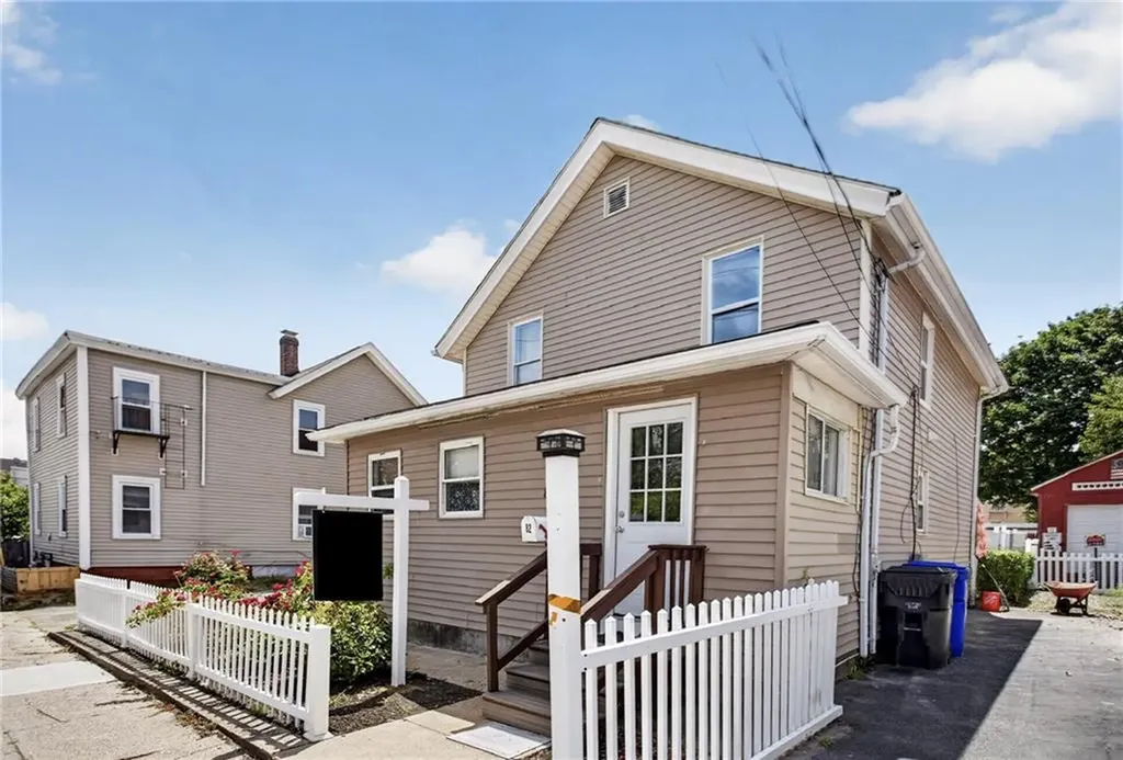 82 Perry Street Central Falls RI 02863
